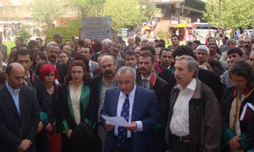 PRESSURES ON HUMAN RIGHTS DEFENDERS INCREASINGLY GO ON!