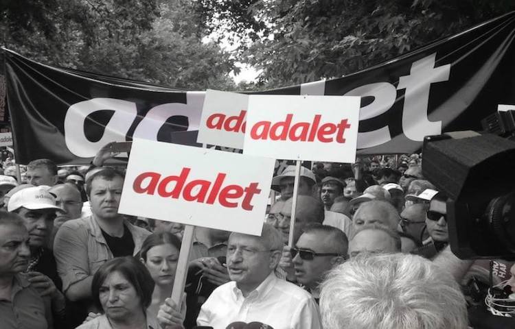 Enis Berberoğlu’nun Tutuklanması ve CHP’nin Adalet Yürüyüşü