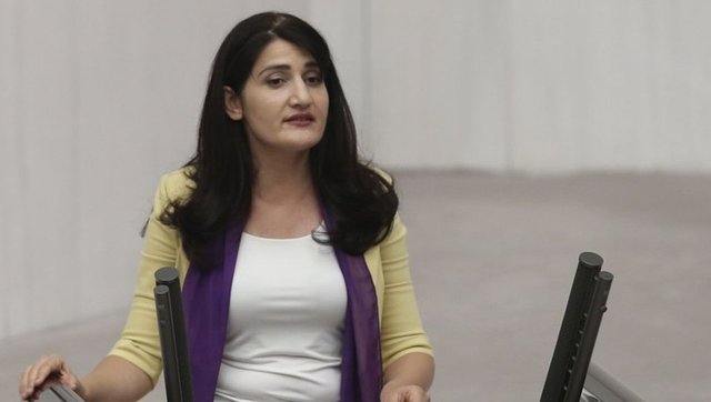 Semra Güzel’e Yönelik Hukuksuzluğu Kınıyoruz!