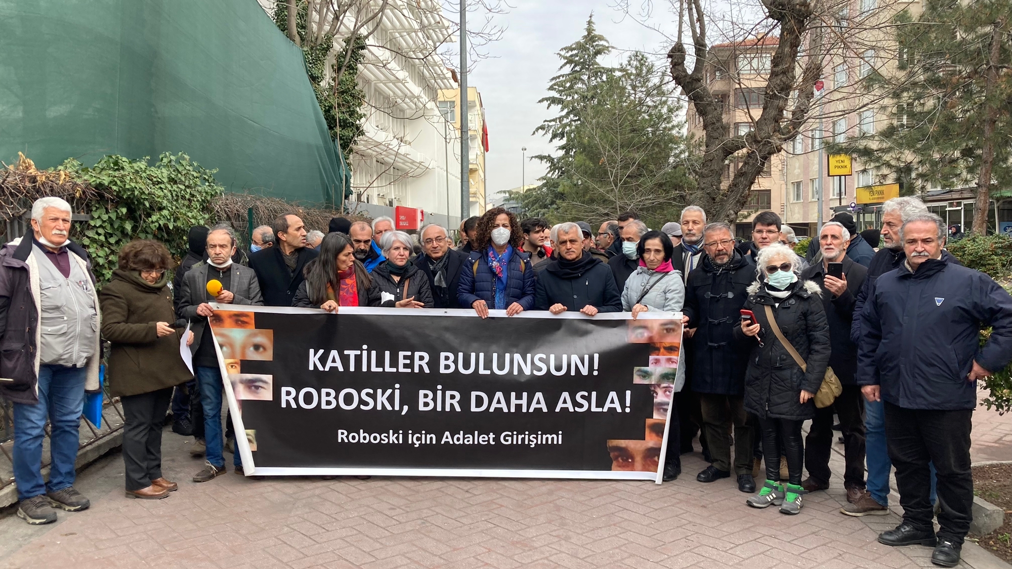 Katiller Bulunsun, Roboski Bir Daha Asla!