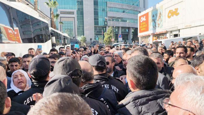 Kayyım Siyasetine Son Verilsin